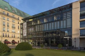 Akademie der Künste, Pariser Platz Akademie der Künste, Pariser Platz. © Erik-Jan Ouwerkerk